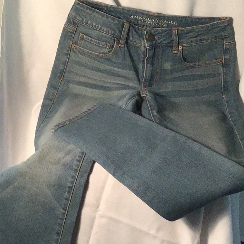 American Eagle women’s jeans size 8 short skinny